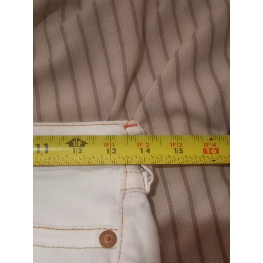True Religion Women's White Skinny Cut-Off Low Rise Denim Jean Shorts Sz 27 - Picture 2 of 14